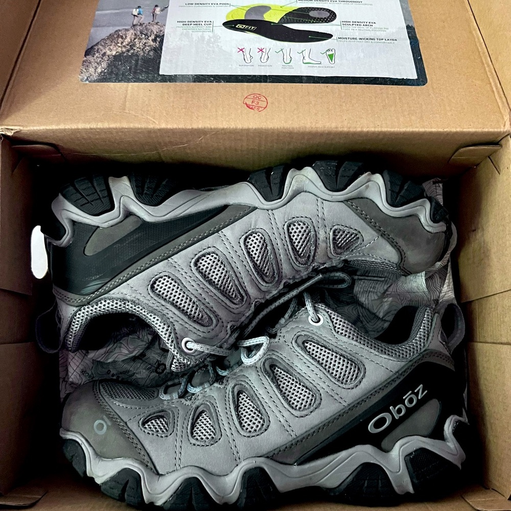 Women’s Oboz Sawtooth II Low hiking shoes.